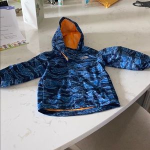 2T North face wind/rain jacket